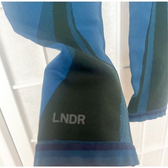 LNDR "All Seasons" Compression High Waisted Active Leggings XS/S excellent condi - Picture 6 of 14